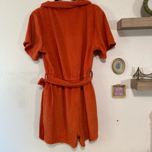 Beach Riot GIA Desa Size: Medium Snap Up Collared Terry Cloth Tie Waist Romper - Picture 7 of 9